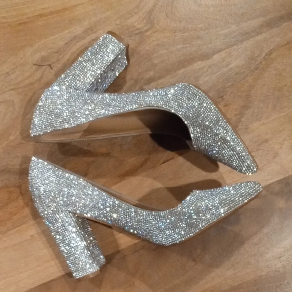 BAMBOO Sparkling Silver Heels
